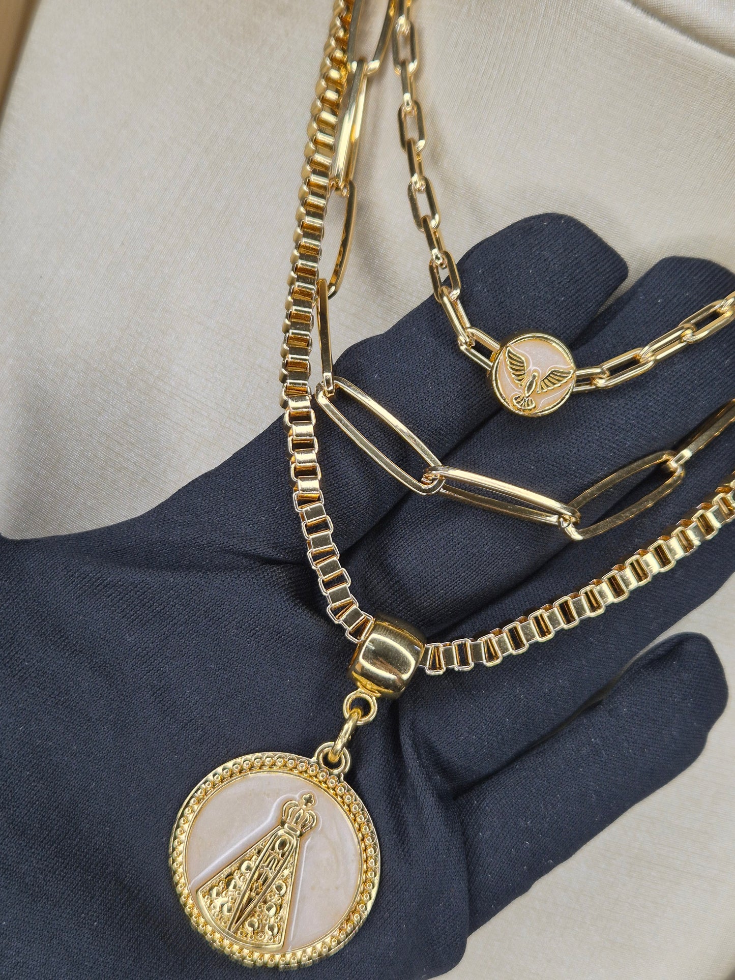 Colar triplo nossa Senhora Aparecida – Produção Própria