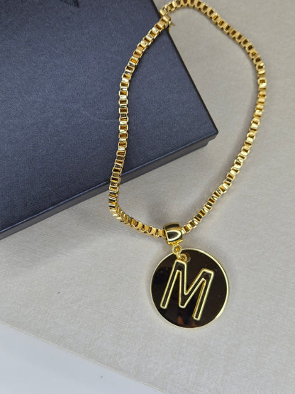 Colar Inicial M AURUM
