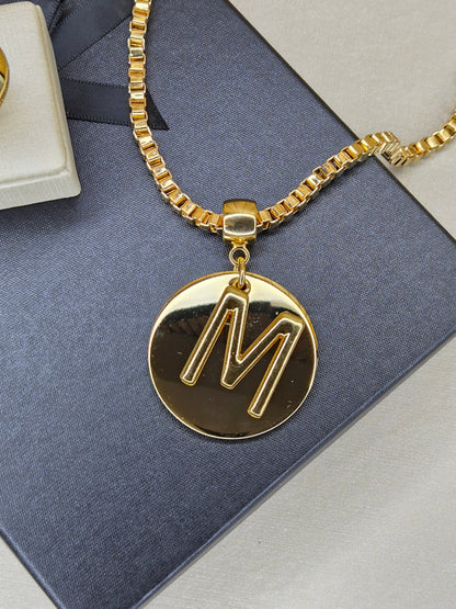 Colar Inicial M AURUM