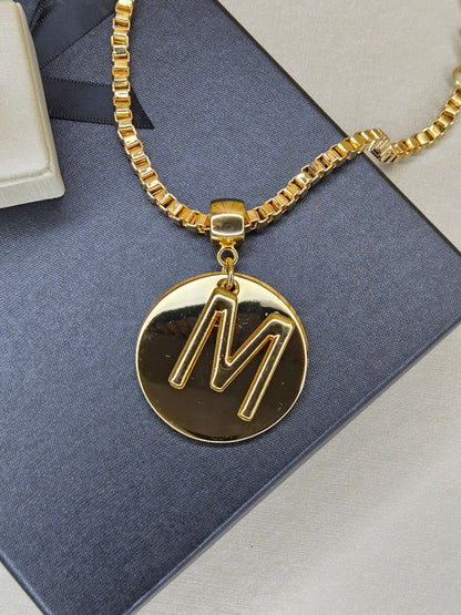 Colar Inicial M AURUM