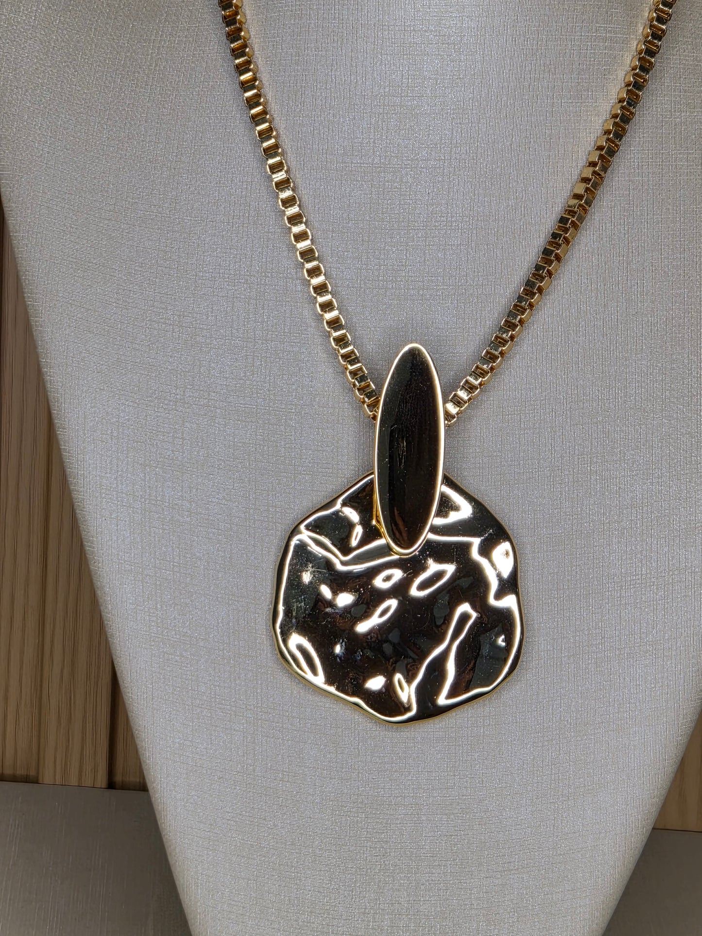 Colar Imperium Aurum