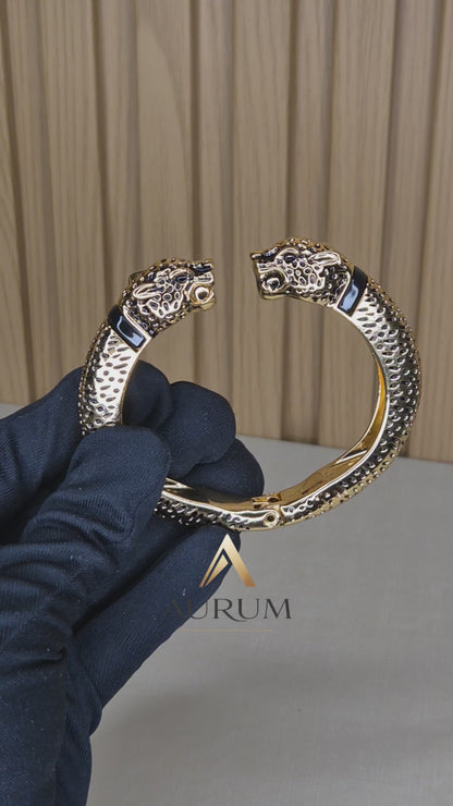 Bracelete Premium Dourado Onça